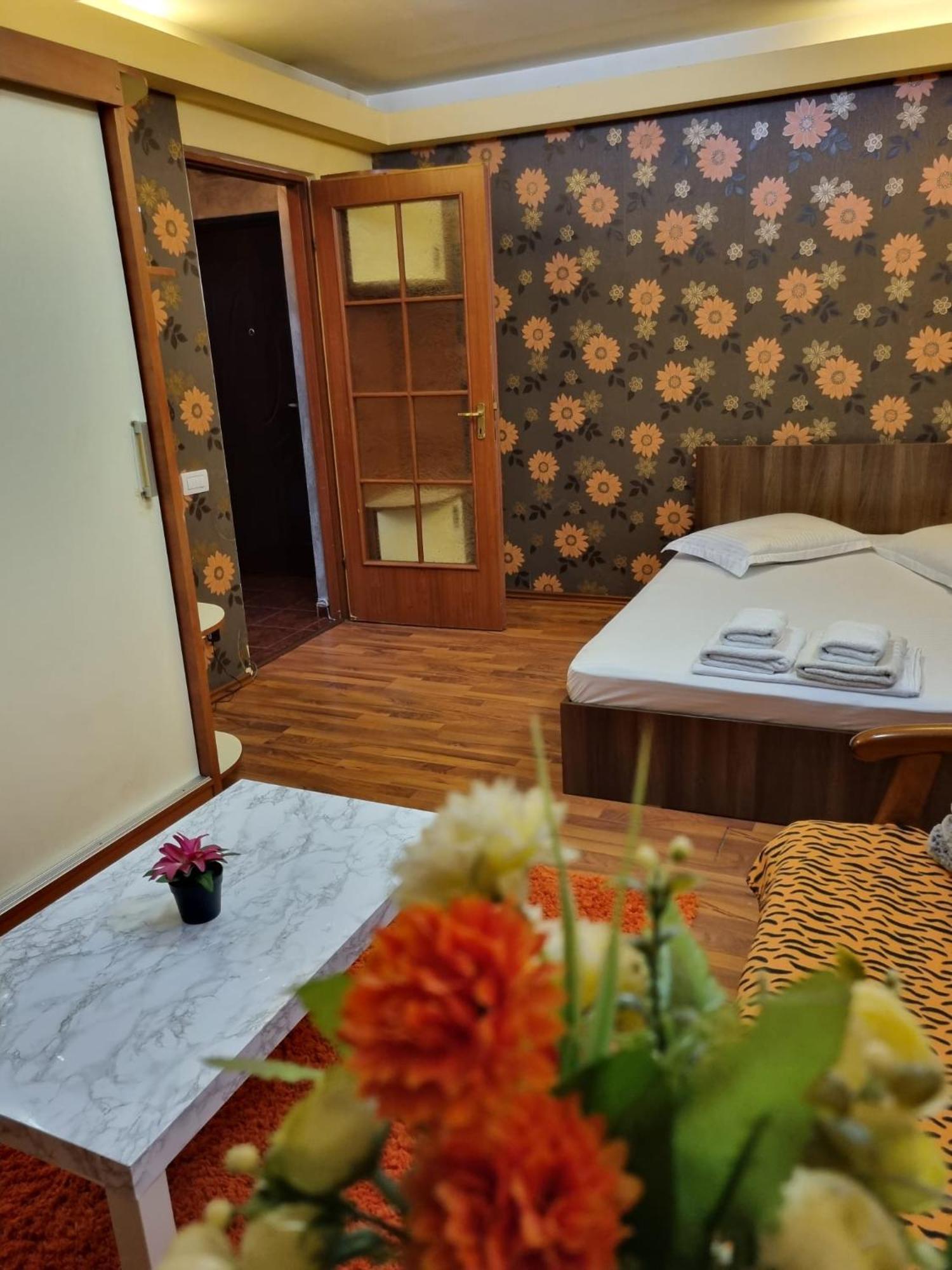 בוקרשט My House - Ultracentral Romana Square Near Old Town מראה חיצוני תמונה