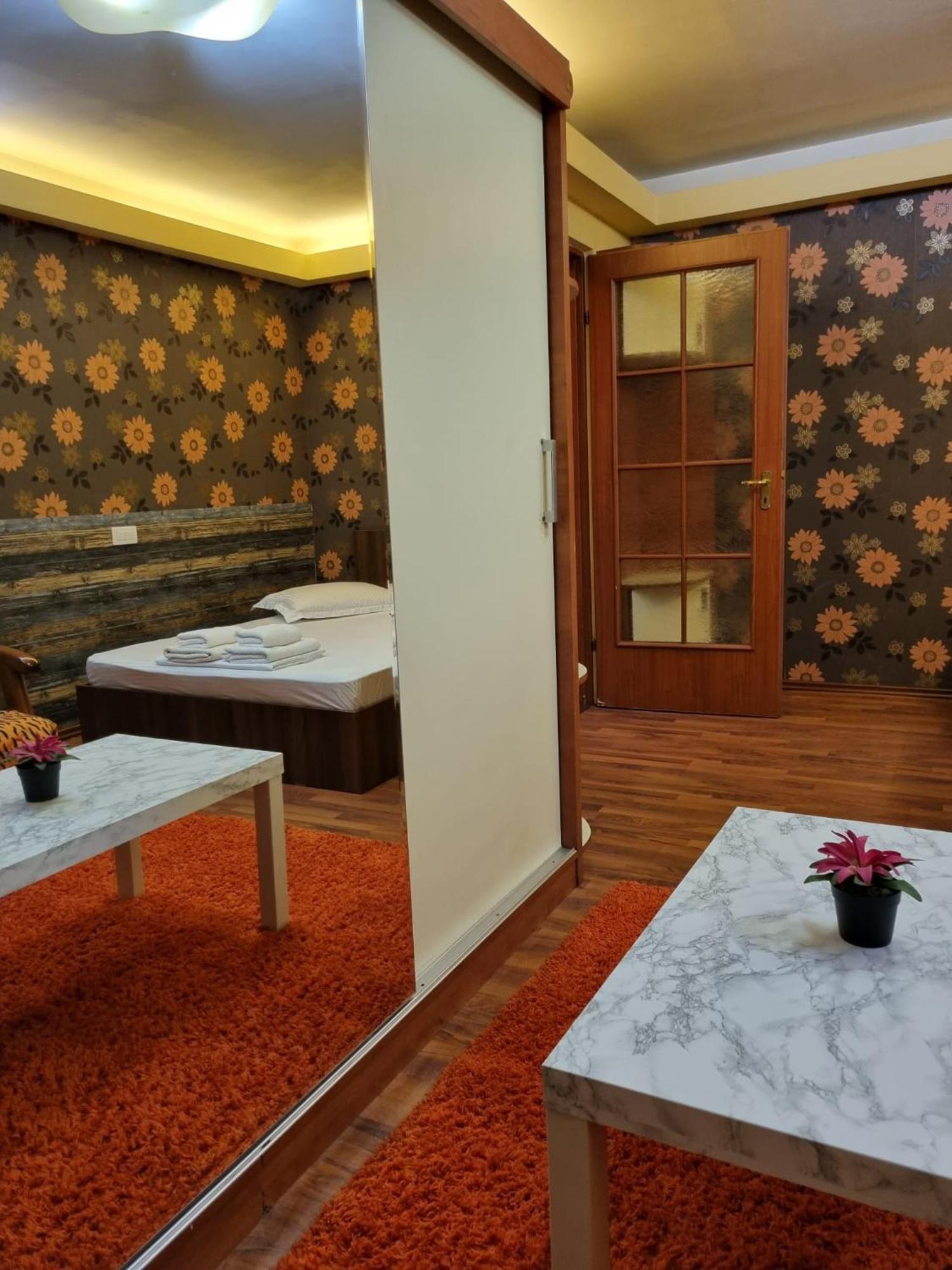 בוקרשט My House - Ultracentral Romana Square Near Old Town מראה חיצוני תמונה