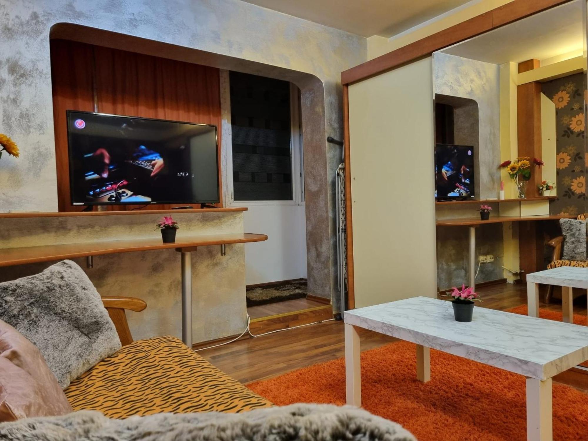 בוקרשט My House - Ultracentral Romana Square Near Old Town מראה חיצוני תמונה